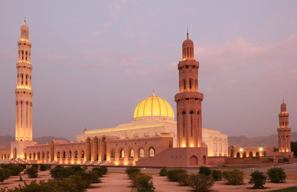 Sultan Qaboos Grand Mosque in Muscat, Oman Sultan Qaboos Grand Mosque in Muscat, Oman