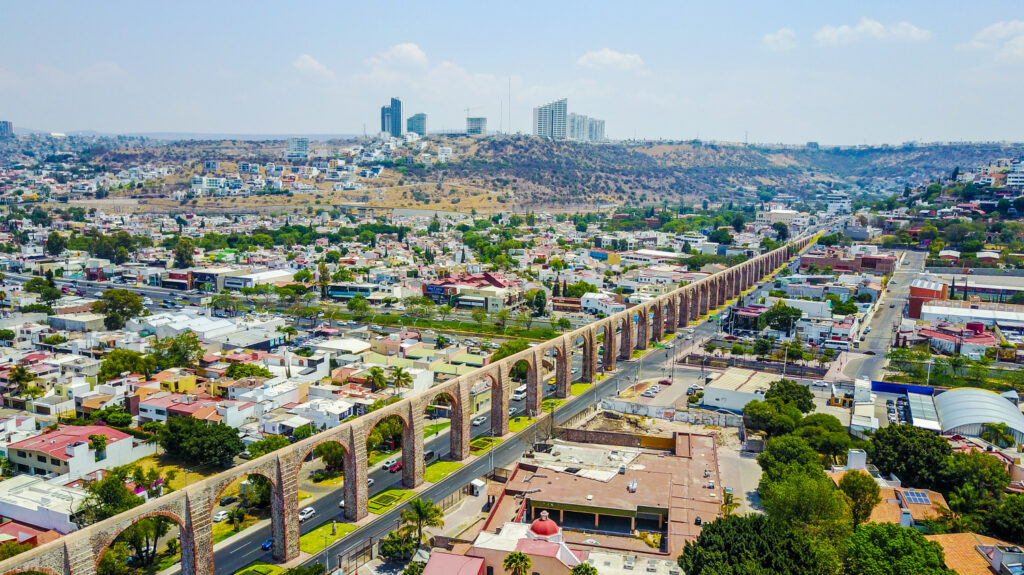 Aerial view of the aqueduct of Querétaro