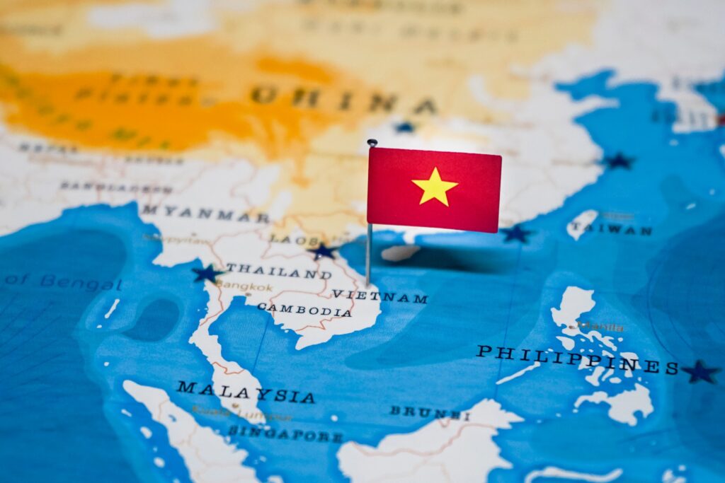 Vietnam's location on the Indochina peninsula in Southeast Asia