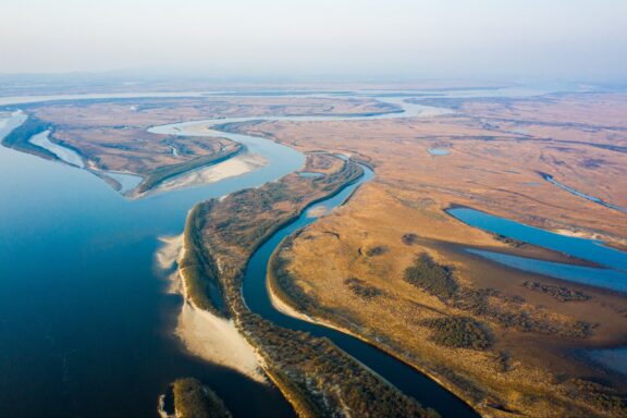 Amur river height five hundred meters