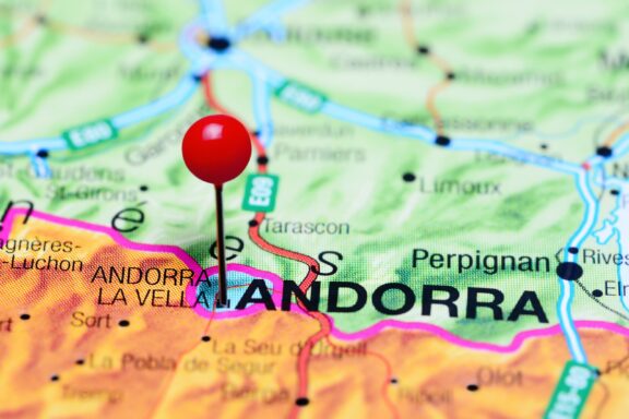 Close-up of Andorra la Vella's location on the map