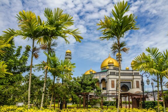 View of Jame' Asr Hassanil Bolkiah Mosque