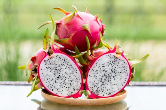 Tropical fruits healthy dragon fruits on a platter.