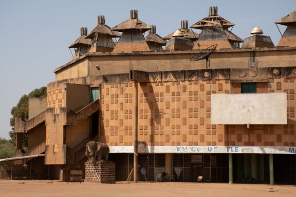 Maison du Peuple Building in Ouagadougou Maison du Peuple in Ouagadougou