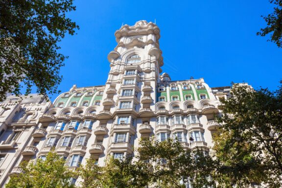 Palacio barolo is a landmark office building located at avenida