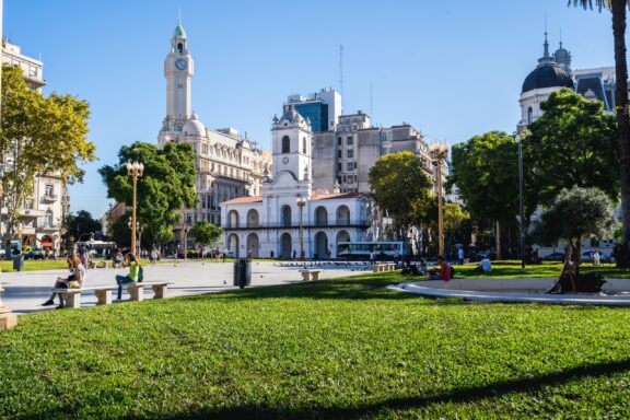 Buenos aires argentina april 08 2019: tourists and citizen