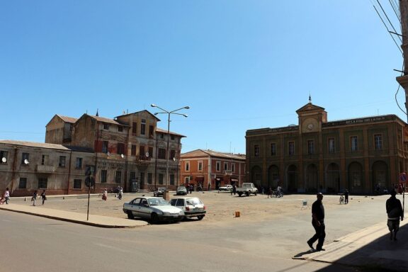 Commercial area where the Bank of Eritrea and the Post Office are situated