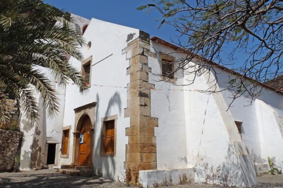 Old White Church with Wooden Doors Nossa Senhora do Rosário Church in Cidade Velha