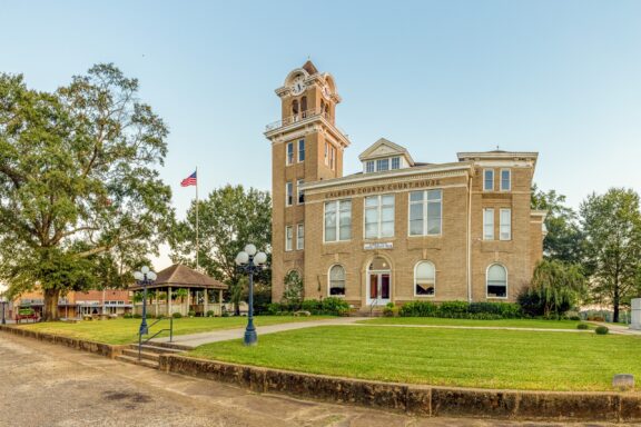 A view of the front of the Historic Calhoun County Courthouse in Hampton, Arkansas.