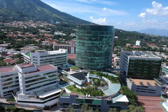 Aerial view of the World Trade Center in San Salvador