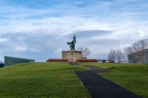 Statue of Ingólfr Arnarsonm, located in Arnarhóll Hill in downtown Reykjavik