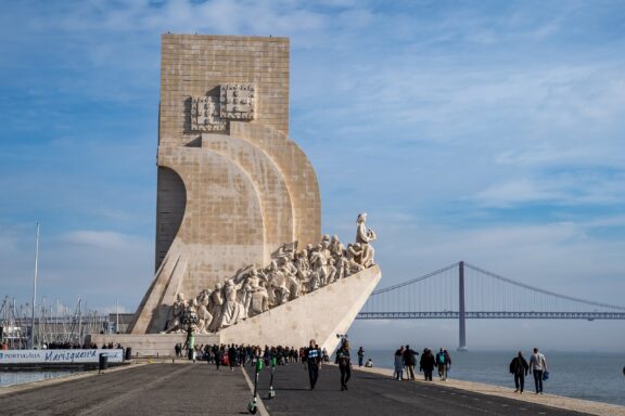 Padrão dos Descobrimentos, erected in 1960