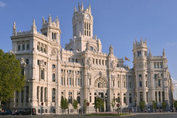 City hall near the plaza de cibeles in