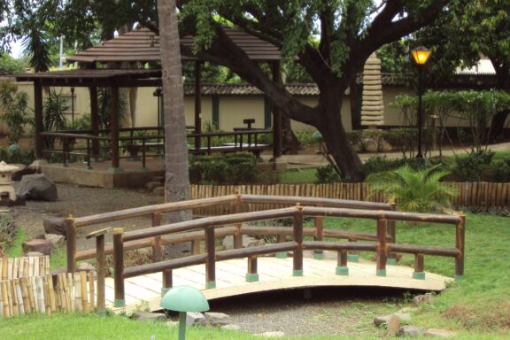 Japanese Garden with Wooden Bridge Japón Nicaragua Park in Managua