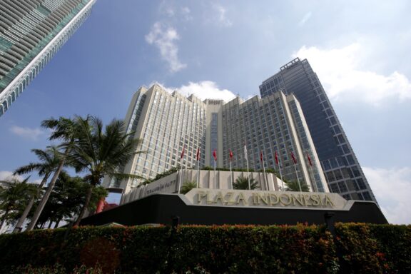 Plaza Indonesia Building Facade Plaza Indonesia, built during the modernization period of Jakarta