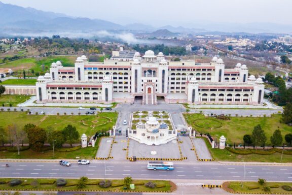 Aerial View of a Large Government Building Complex The Prime Minister's Office of Pakistan