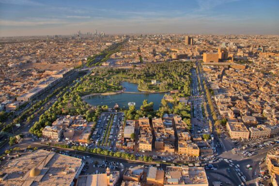 Aerial View of Salam Park in Riyadh The Salam Park in Riyadh, spread over 99 hectares, it's a popular destination for locals and tourists