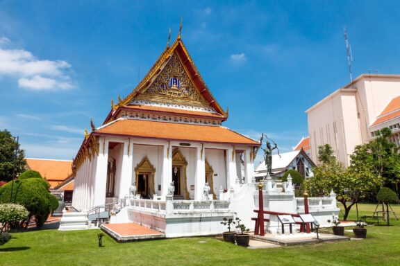 Traditional Thai Architecture at Bangkok National Museum The Bangkok National Museum, housed in the former palace of the Vice King