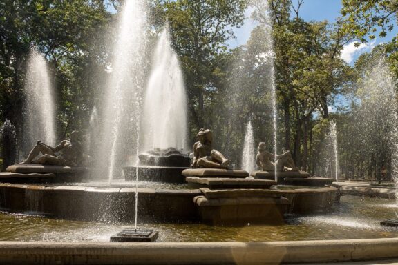 "Fuente Venezuela" fountain at Parque Los Caobos