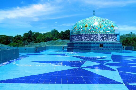Islamic Arts Museum Malaysia with Blue Dome and Courtyard Islamic Arts Museum Malaysia, holding over 7,000 artifacts celebrating the Islamic artistic heritage
