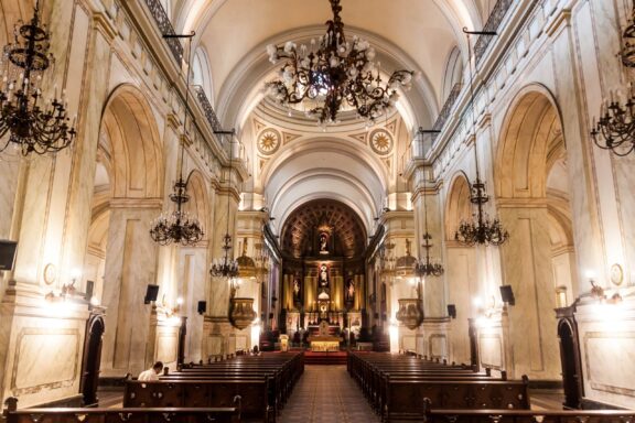 Interior of Montevideo Metropolitan Cathedral Interior of the Montevideo Metropolitan Cathedral