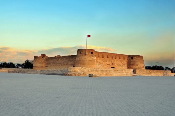 Sunset at Arad Fort, Bahrain Arad Fort, built in the late 15th to early 16th century