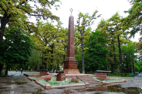 Monument in Oak Park, Bishkek Oak Park, also known as "Dubovy Park," is filled with sculptures and serves as an open-air art gallery