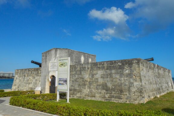 Fort Montagu under Blue Sky Fort Montagu, the oldest fort in Nassau that played a significant role in defending against Spanish invasions