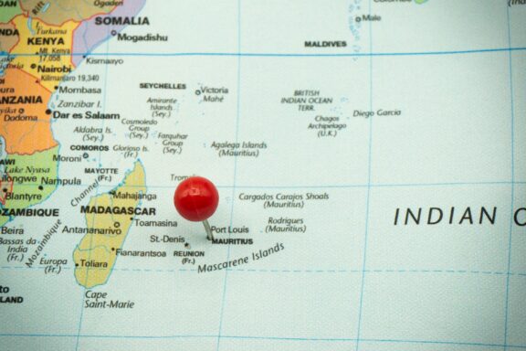 Location of Port Louis, Mauritius, east of Madagascar