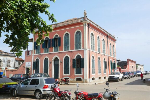 Casa da Cultura, a cultural hub vital for the preservation and dissemination of the island's rich cultural mosaic