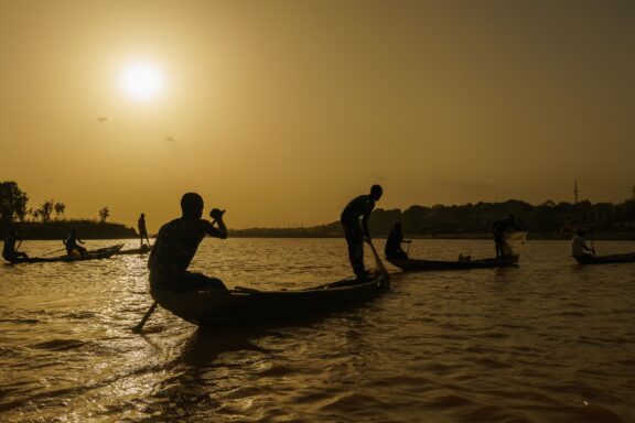 The Niger River, a chance to experience the waterway's natural splendor up close