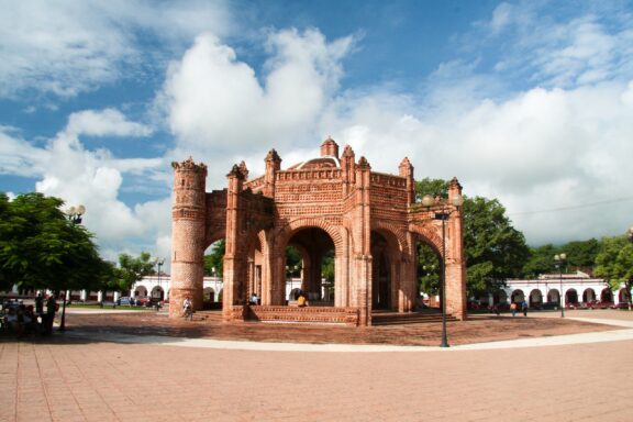 Chiapa de Corzo, a gateway to the Sumidero Canyon's grandeur