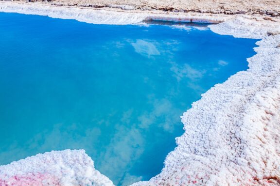 Chott el djerid salt lake tunisia