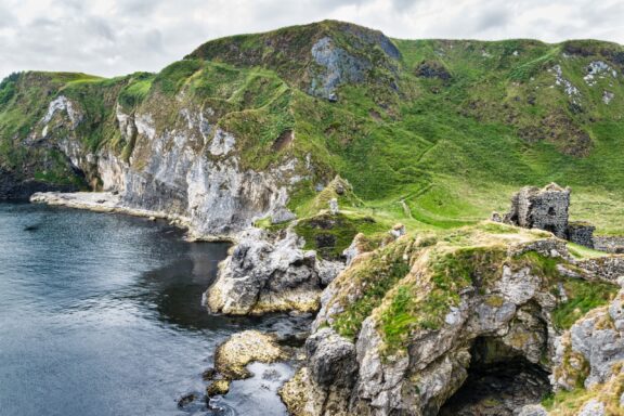 The Kinbane Castle, perched between Ballycastle and Ballintoy