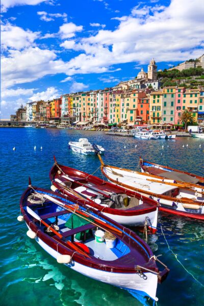 Portovenere, a picturesque story where sea meets colorful shores