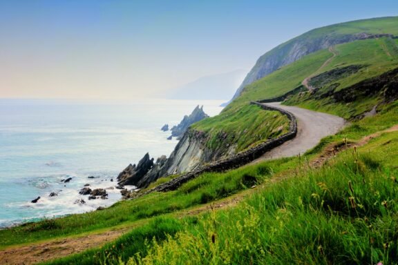 Slea Head Drive, a scenic embrace