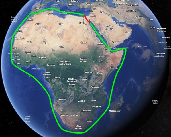 Suez Canal on the globe: The green line shows the detour of the ships during the blockade of the Suez Canal.