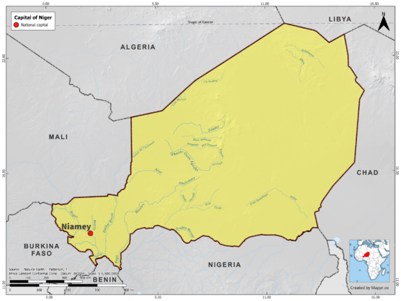 Map highlighting Niamey, the capital of Niger, with surrounding countries and geographical features, in color.