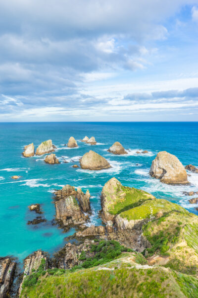 Nugget Point's rocky outcrops amid the Catlins' dramatic coastlines