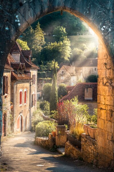 Saint-Cirq-Lapopie's breathtaking vistas atop the Lot River