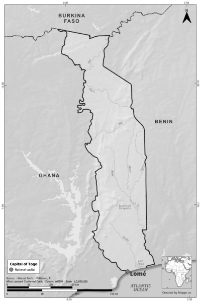 Black and white map of Togo highlighting Lomé as the capital, with neighboring countries.