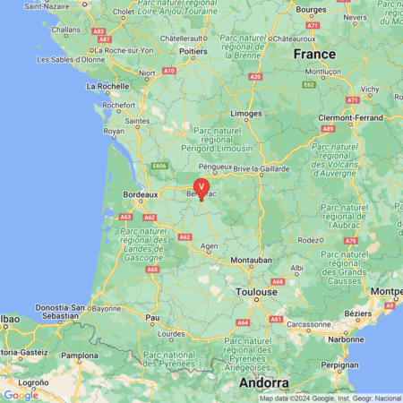 A Google Maps overview showing part of France with cities and towns such as Bordeaux, Toulouse, and Limoges, major roads, and regions like Parc naturel régional des Landes de Gascogne, with a red marker over the city of Bergerac.