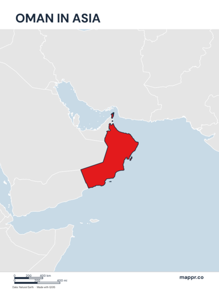 A map highlighting Oman's location on the asian continent.